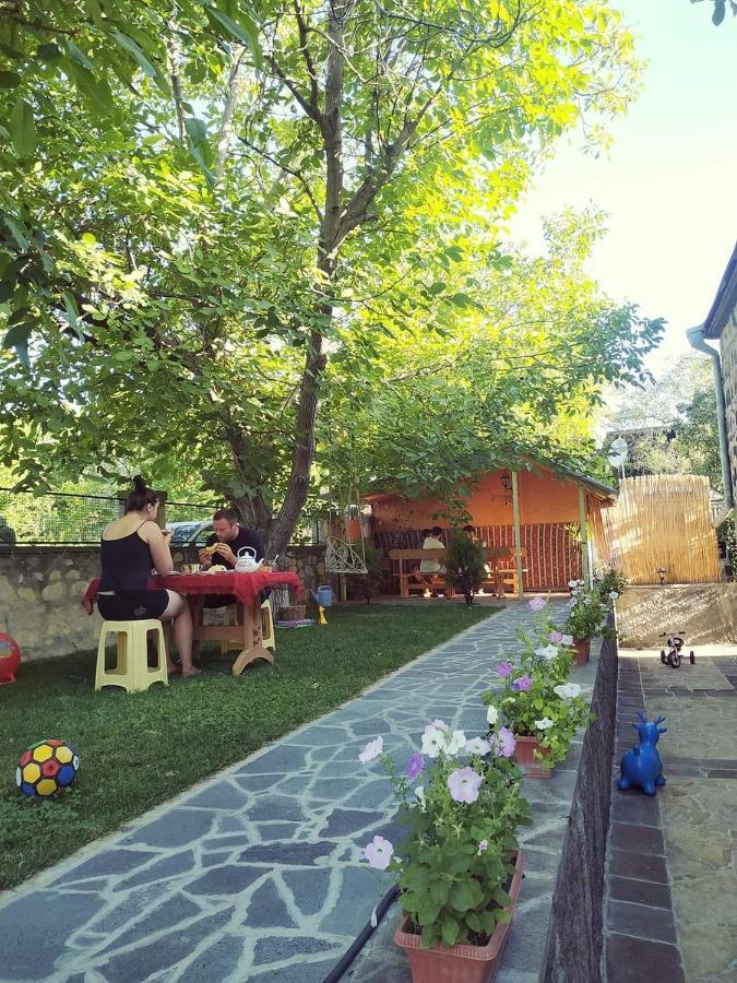 Guest House Nataly Yeghegnadzor Exterior foto
