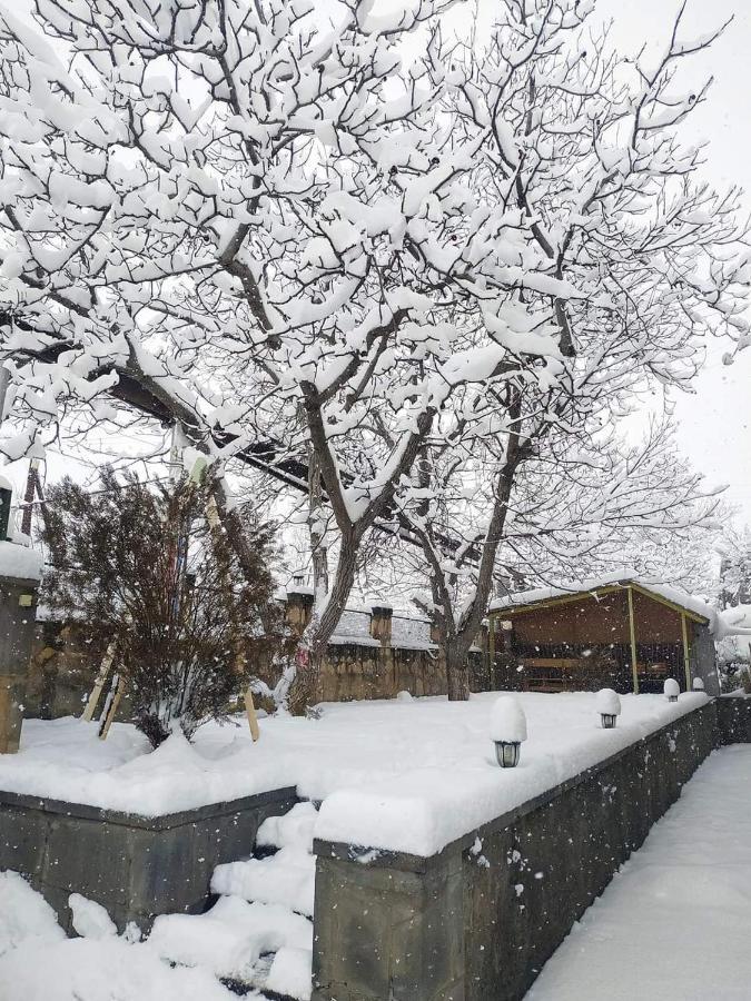 Guest House Nataly Yeghegnadzor Exterior foto