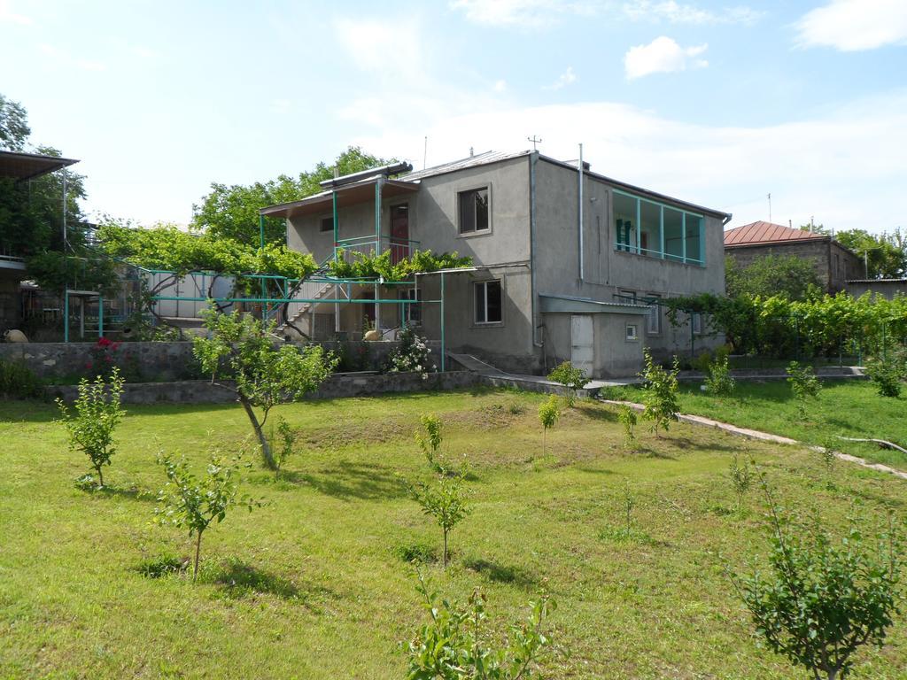 Guest House Nataly Yeghegnadzor Exterior foto