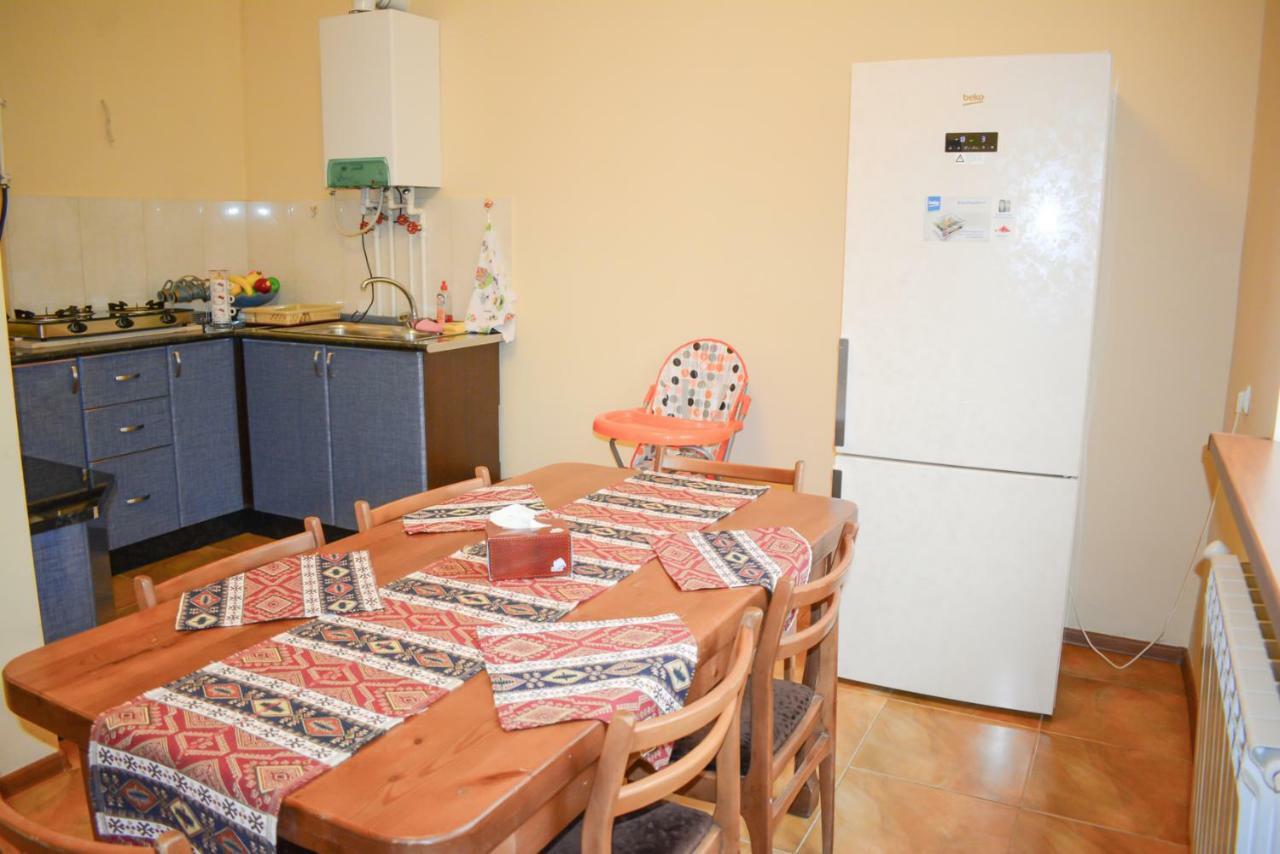 Guest House Nataly Yeghegnadzor Exterior foto