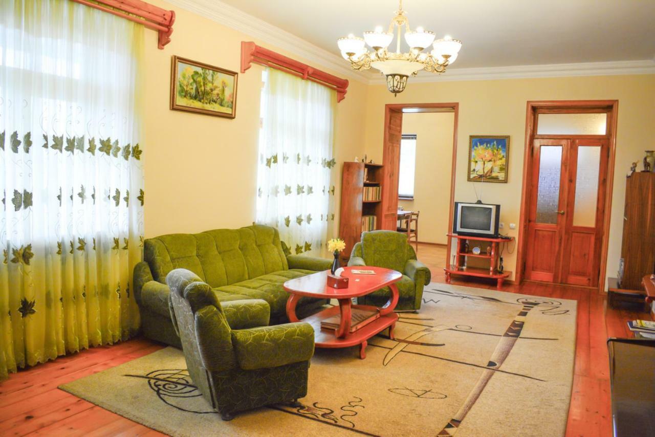 Guest House Nataly Yeghegnadzor Exterior foto